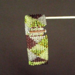 Gold Green Purple Circling Pyramids Herringbone Stitch Seedbead Cuff Bracelet image 6