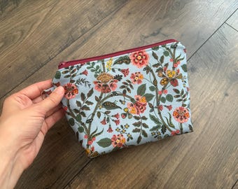 Rifle Paper Co Zipper Bag in Gracie in Blue Fabric