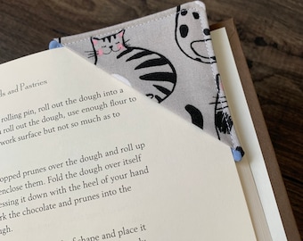 Cat fabric bookmark, corner bookmark, book mark, unique, fabric, teacher, reader, friend, lover, book, gift, grey, gray, birthday gift