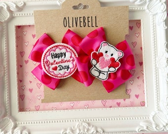 Set Happy Valentine’s Day heart banner bear bows pigtail clips