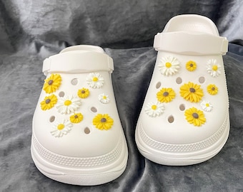 Set di ciondoli a forma di margherita per zoccoli, ciondoli per scarpe, accessori per scarpe