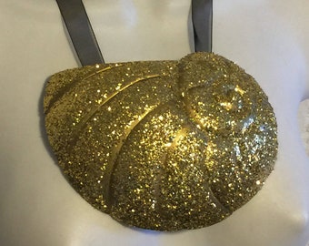 Huge Ursula Inspired Gold Glitter Enchanted Shell Necklace ~ ooak Ready to Ship
