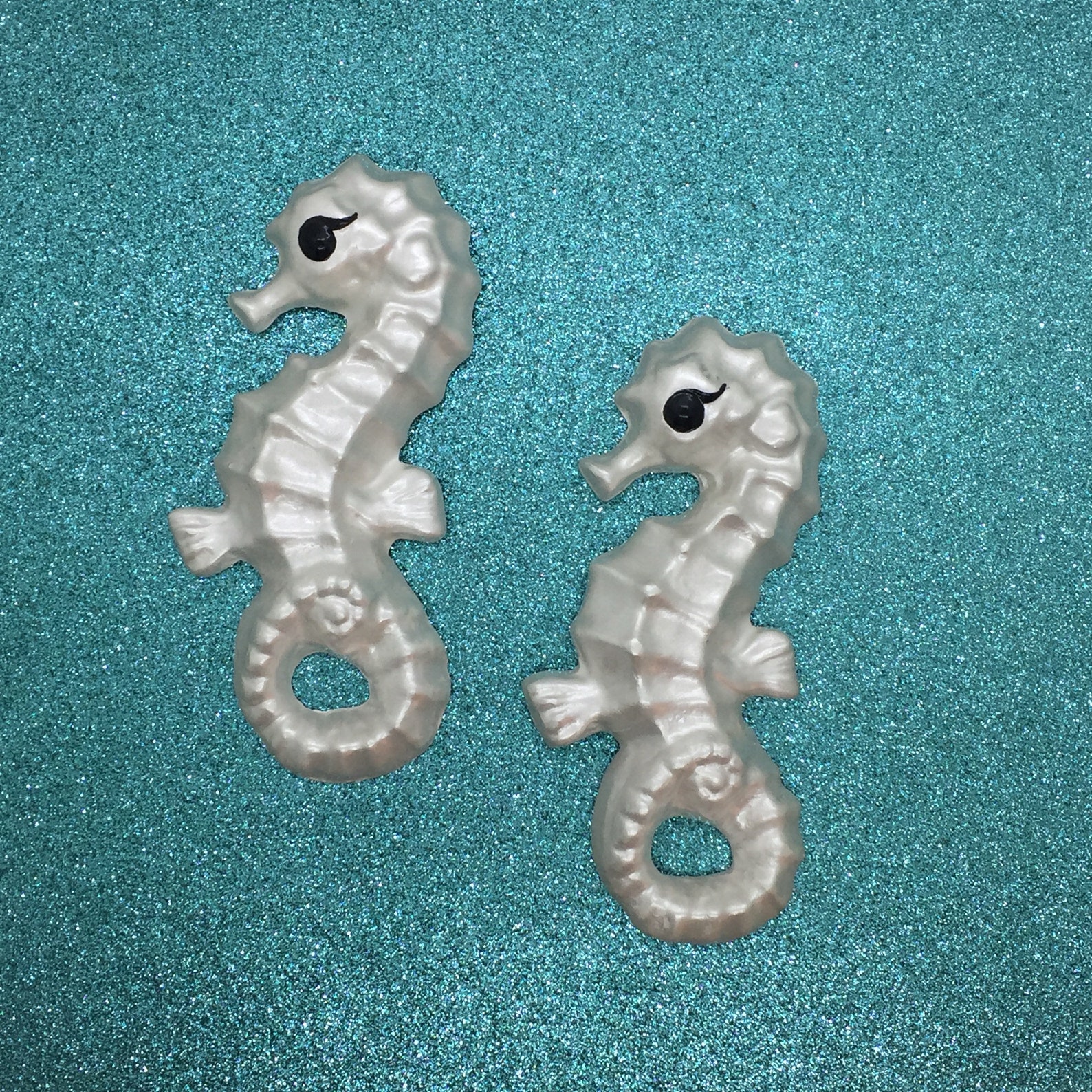 Seahorse Wall Hangings in Custom Colors . Made to Order Etsy