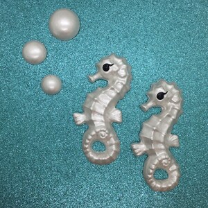 Seahorse Wall Hangings & Bubble Set in Custom Colors image 2