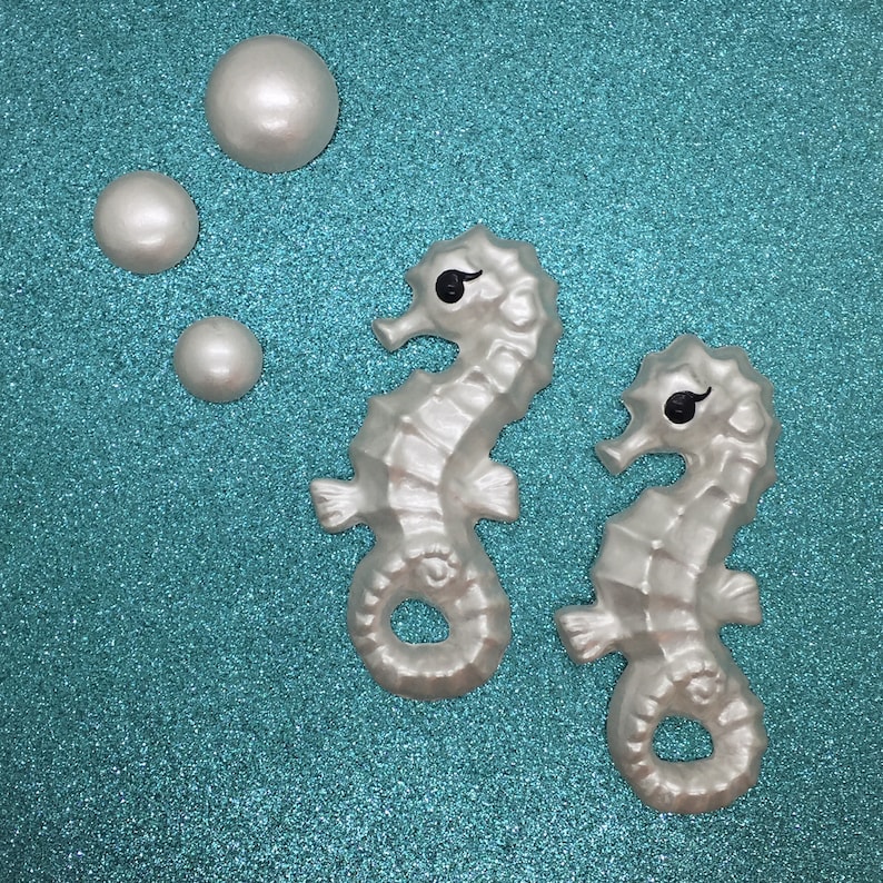 Seahorse Wall Hangings & Bubble Set in Custom Colors image 2
