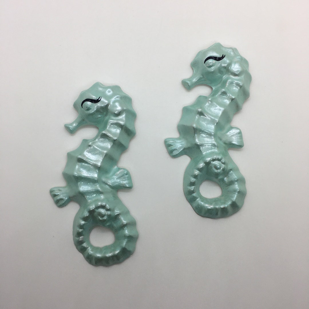 Seahorse Wall Hangings in Custom Colors . Made to Order Etsy