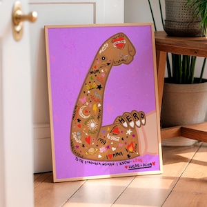 Stampa artistica personalizzata per la festa della mamma, regalo per mamma o nonna, poster "Donna forte", arte murale disegnata a mano, decorazione femminista con citazione sull'emancipazione dei bambini.