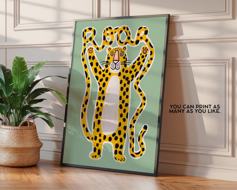 K&ouml;nnte beinhalten: Ein gr&uuml;ner Hintergrund mit einer gelben und schwarzen Leoparden-Druckillustration. Der Leopard h&auml;lt ein Seil, auf dem in gelber und schwarzer Schrift "Roar" steht. Der Text "You can print as many as you like." steht in schwarzer Schrift unten rechts im Bild.