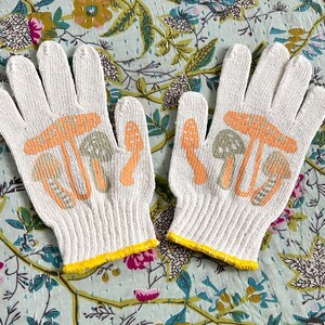 New Gold Orange Mushroom Gardening Gloves image 4