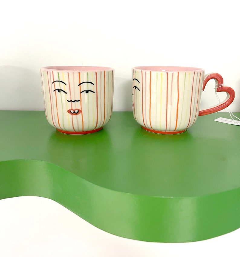 Tasse avec visage en forme de larme Poignée coeur Cadeau de Saint-Valentin Tasse à café unique image 5