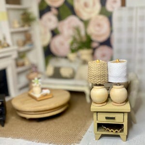 Miniature Lamp with Shade l 1:12 Scale Dollhouse Miniatures l by JoDearingDesigns