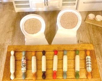 Rodillo miniatura para casa de muñecas / Accesorio de cocina a escala 1:12 / Mini herramienta para hornear / Decoración para casa de muñecas estilo granja / Rodillo diminuto