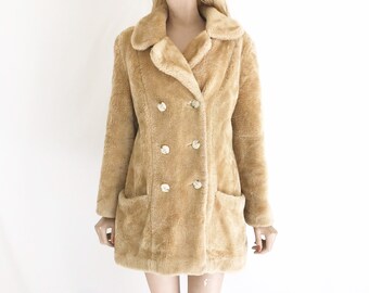 Vintage 60’s Faux Fur Teddy Coat. Women's Small