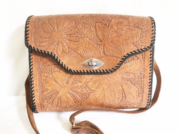 Vintage 1950's Western Tooled Leather Purse