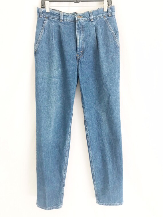 Vintage 80's LEVIS Pleated High Waisted Jeans. Ma… - image 3