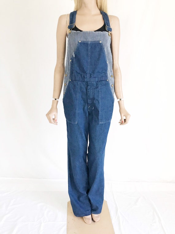 Vintage 70’s Flared Denim Overalls. Women’s Small - image 3