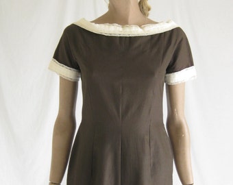 Vintage 50s Brown Cotton Wiggle Dress. Small