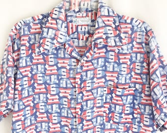 Vintage 70's U.S.A. Novelty Print Short Sleeve Shirt. Men's Medium
