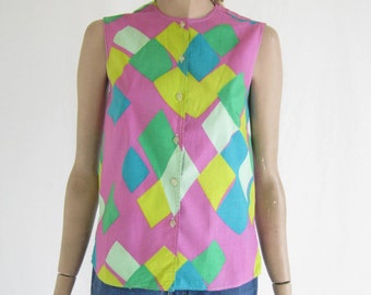 Vintage 60's MOD Sleeveless Blouse. Size Small