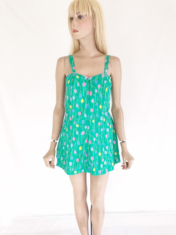 Vintage 60's Mod Playsuit. Size Large