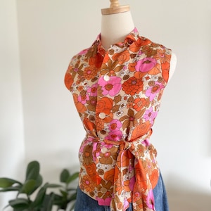 Vintage 1970’s handsewn floral button front blouse with sash, Retro Floral blouse, 70s style