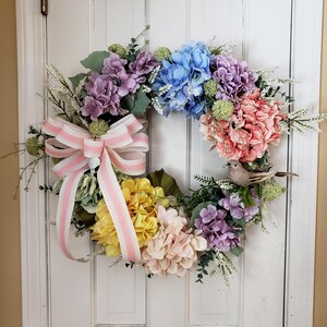 Hydrangea Floral Grapevine Wreath: Rustic Front Door Decor
