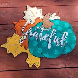 Grateful Pumpkin Door Hanger: Hand-Painted Thanksgiving Decor