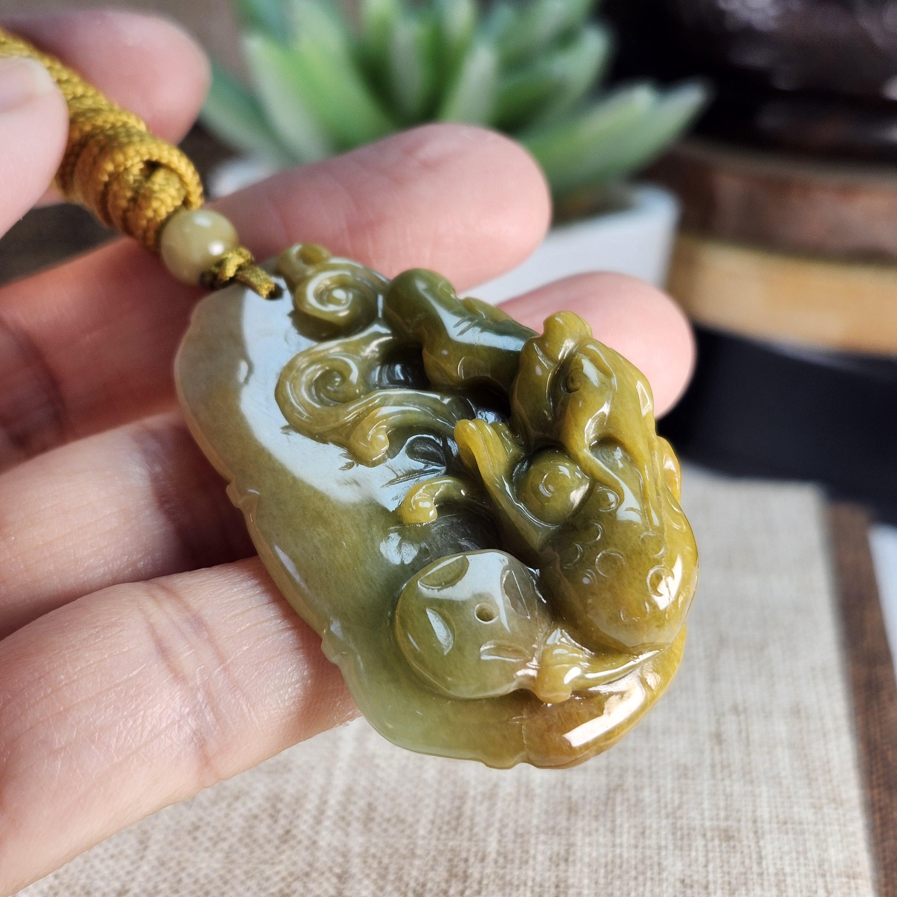 Natural Jade Pendant, Three-legged Money Toad & Ruyi, Leaf Back