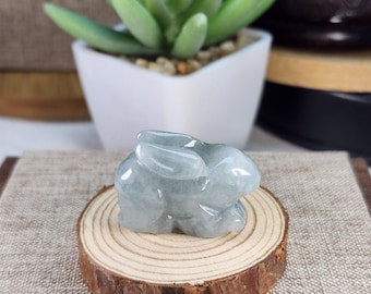 Lovely 3D rabbit well carved untreated natural grade A jadeite jade pendant necklace or desk ornament