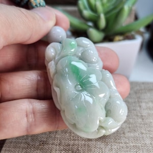 Well carved fish lotus leaf carry out idiom 連年有餘 untreated natural type A jadeite jade pendant with pretty necklace cord