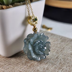 Grade A jade 3D peony flower untreated natural jadeite jade pendant with 18k gold plated necklace chain