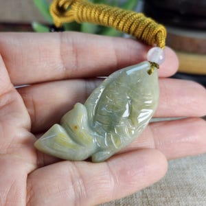 Lovely grade A two-sided 3D fish well carved untreated natural type A jadeite jade pendant with necklace cord