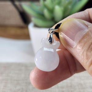 Lovely money pocket shape untreated transparent natural jade pendant free with black pu necklace cord
