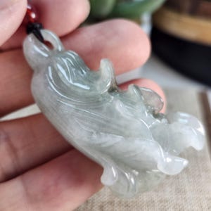 Grade A beautiful rare find 3D cabbage 大白菜 well carved untreated translucent natural jadeite jade pendant with pretty necklace cord