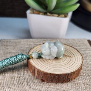 Grade A jade little cute 3D piggy well carved untreated natural jadeite jade pendant with necklace cord