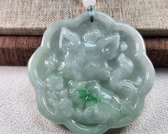 Hermoso y encantador colgante de jadeíta natural sin tratar de zorro de nueve colas con cordón de collar