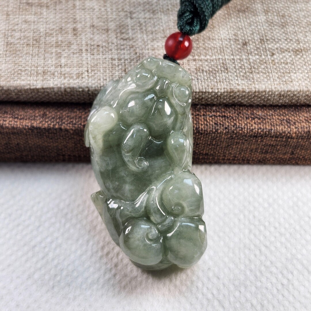 Well Carved 3D Wealth Pixiu Absorb Money Untreated Translucent Natural ...