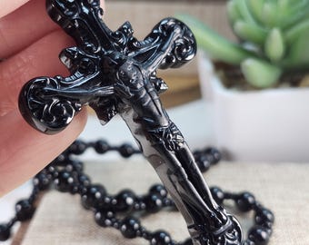 Black jade Jesus Cross well crafted natural jadeite pendant with agate bead necklace