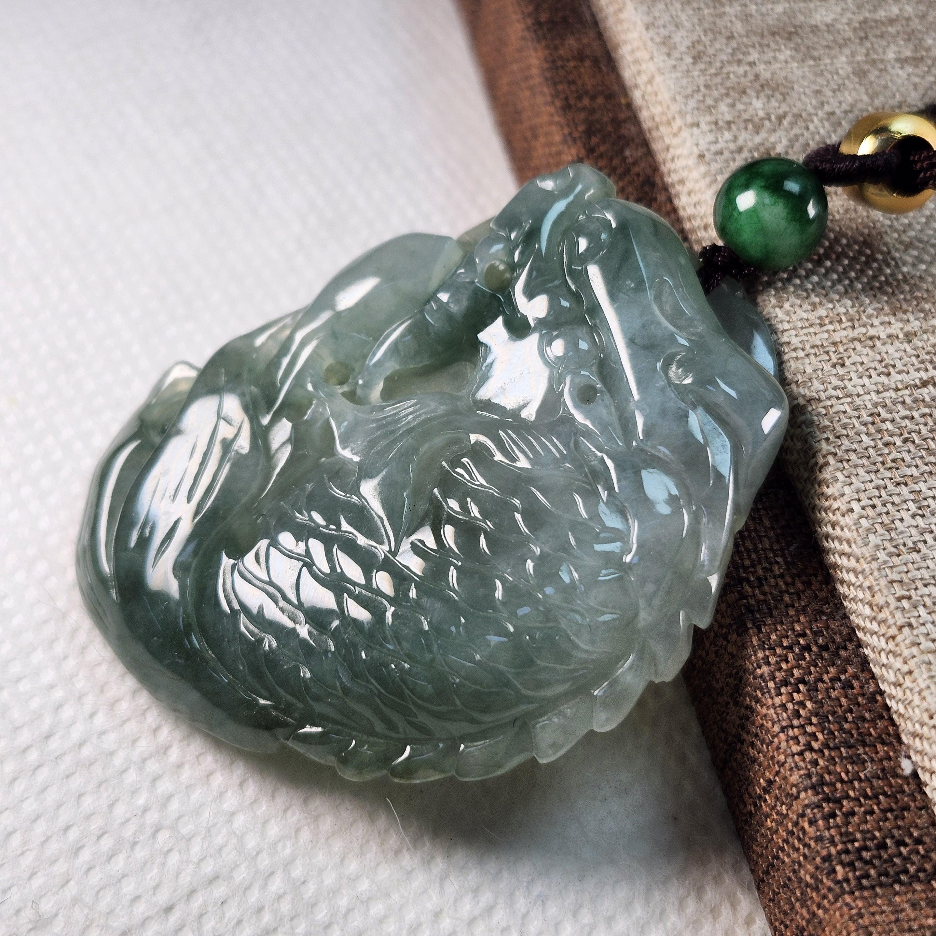 グレードA翡翠龍魚ペンダント：天然翡翠ネックレス - Etsy 日本