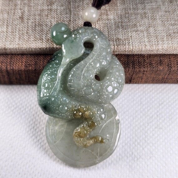 Grada A Year of Zodiac Snake Untreated Natural Jadeite Jade