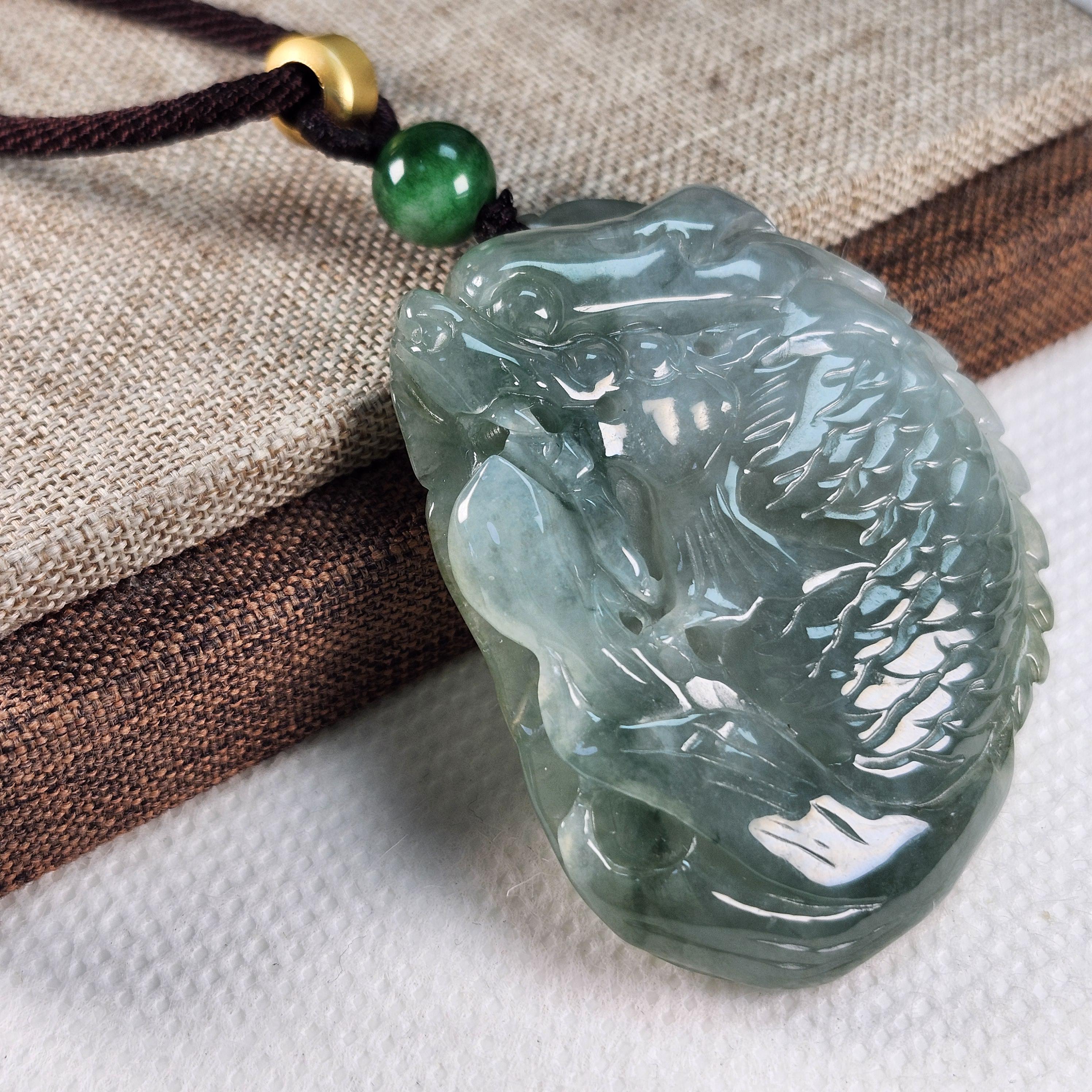 グレードA翡翠龍魚ペンダント：天然翡翠ネックレス - Etsy 日本