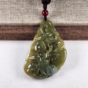 Grade A Lovely lotus flower well carved untreated natural jadeite jade pendant with necklace cord