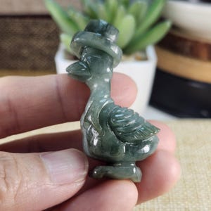 Lovely 3D Mr duck with hat well carved untreated natural type A jadeite jade desk ornament or collections