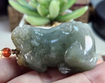 Autentica nefrite naturale 3D, Pixiu 貔貅, portafortuna per la ricchezza, ornamento da scrivania in giada naturale non trattata, amuleto Feng Shui, regalo.