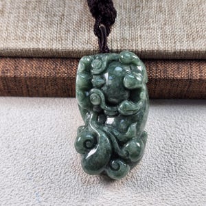 Well crafted 3D wealth Pixiu absorb money untreated natural type A jadeite jade pendant with necklace cord