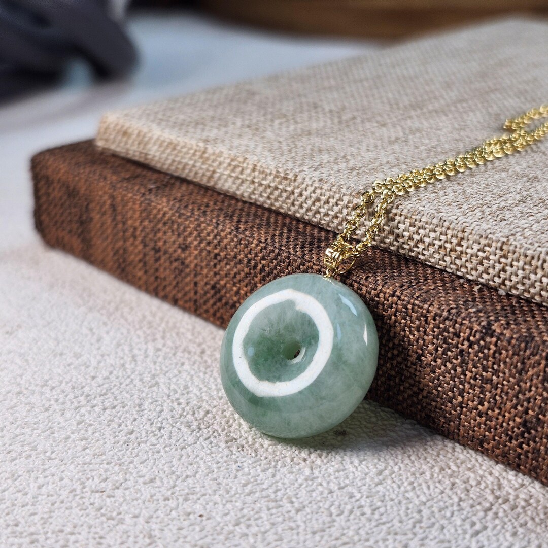Little 17mm Donut Ring 平安扣 18k Gold Clasp Untreated Natural