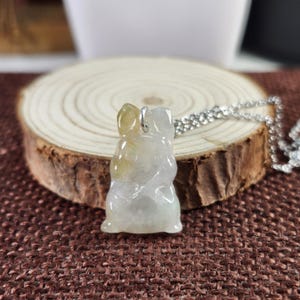 Lovely rabbit well carved natural jadeite jade pendant necklace