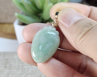 Premium klasse A mooie perzikvorm onbehandelde natuurlijke groene jade jade hanger 14k vergulde hanger borgtochtketting