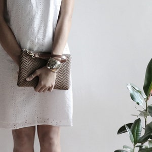 Casual Clutch Bag, Simple Linen Wristlet image 10