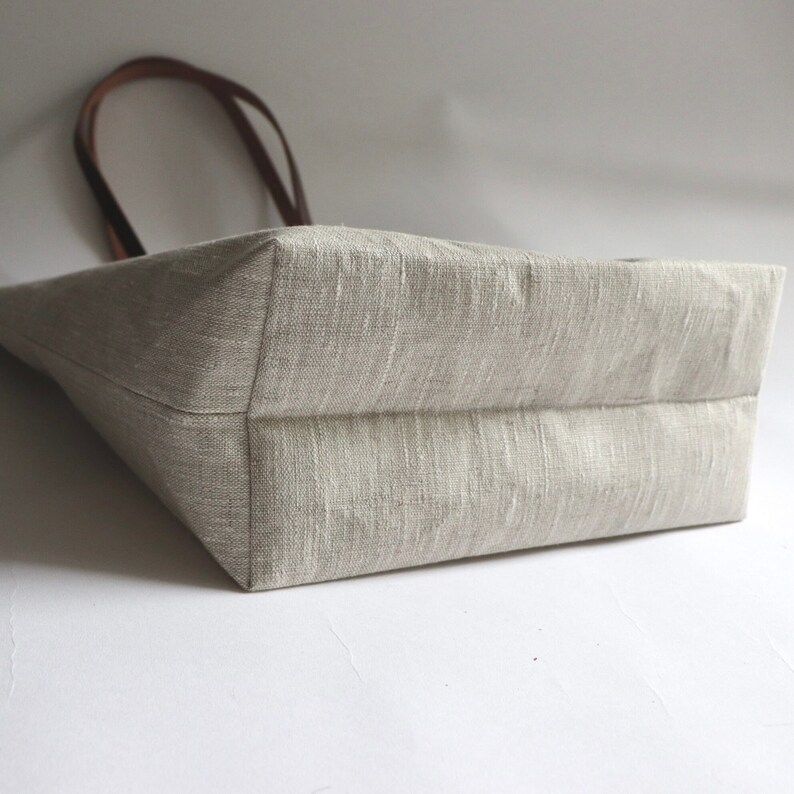 Simple Tote Bag in Natural Linen image 8